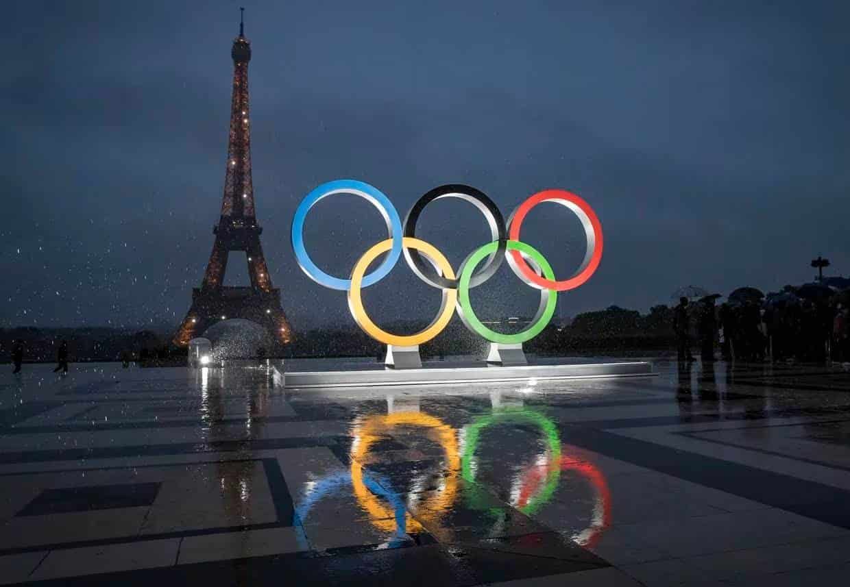 Torre Eiffel en crisis: Sindicalistas denuncian deterioro y mala gestión económica