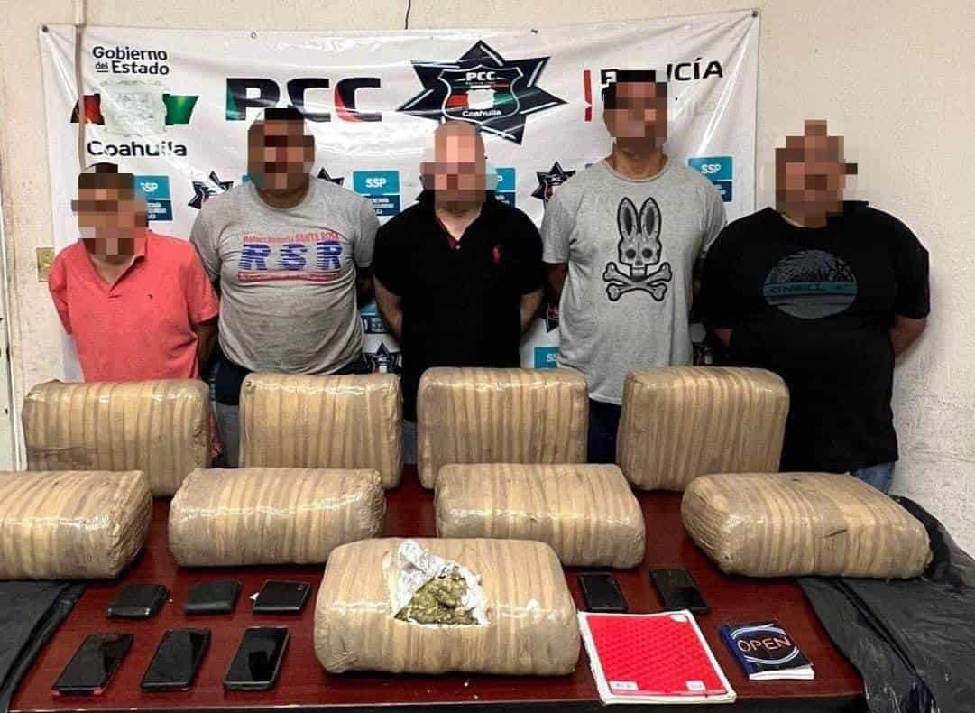 Incautan 50 kilos de droga