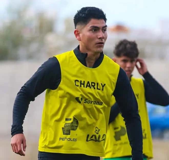 Vladimir Loroña será operado de la espalda sin debutar con Santos.