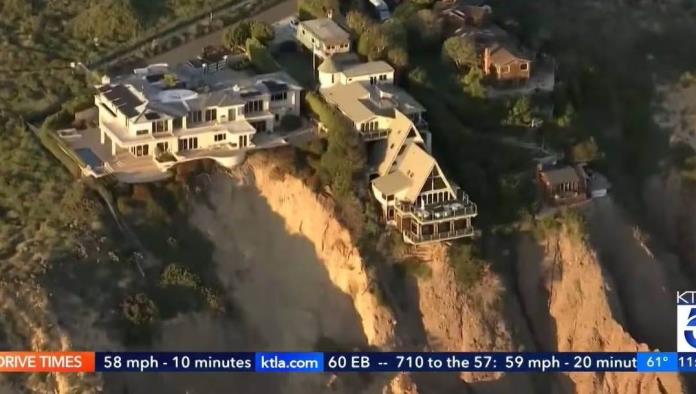 Multimillonario de California se niega a dejar su casa pese a que podría caer