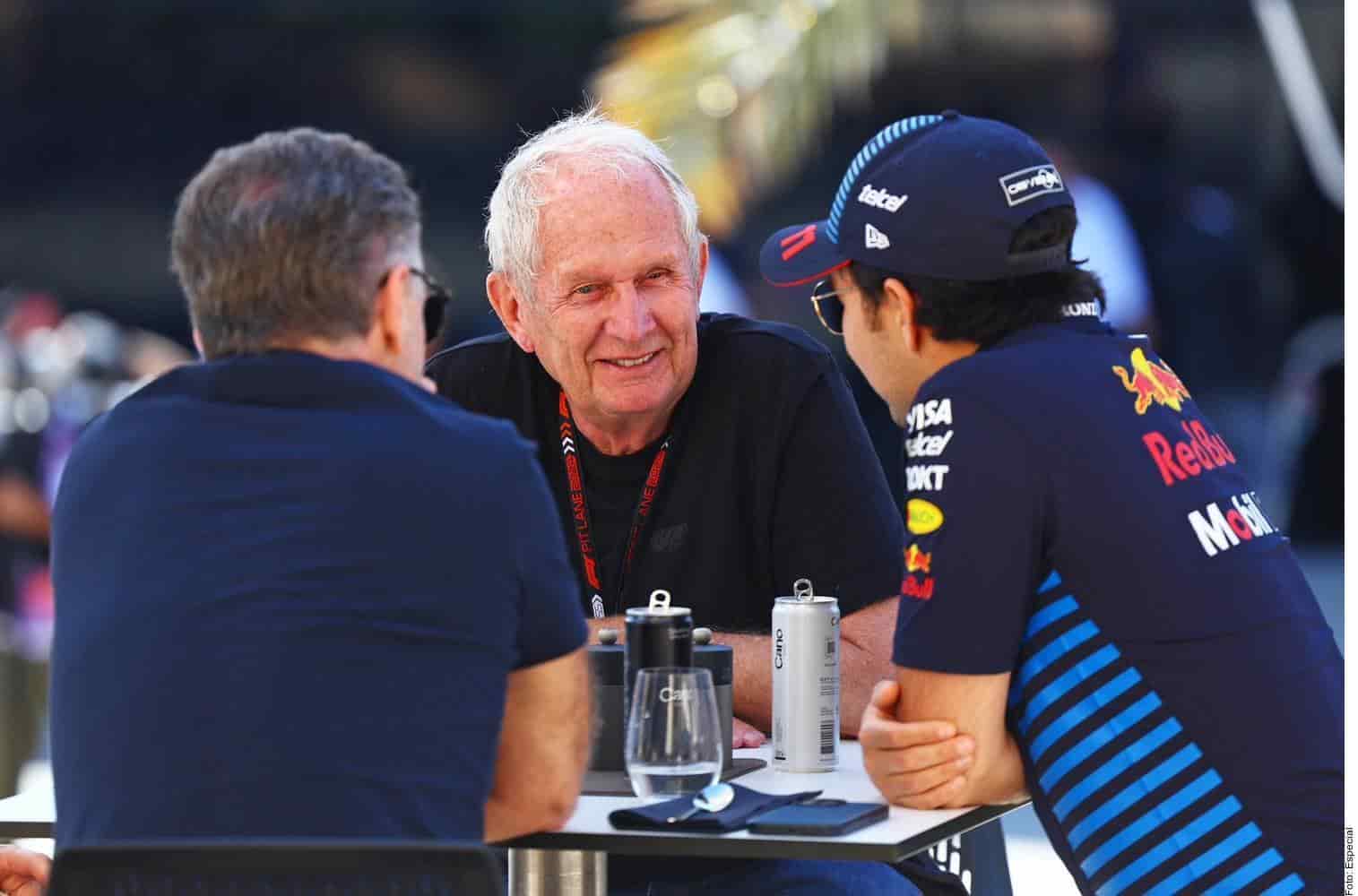 Helmut Marko da la clave para que Checo renueve con Red Bull 
