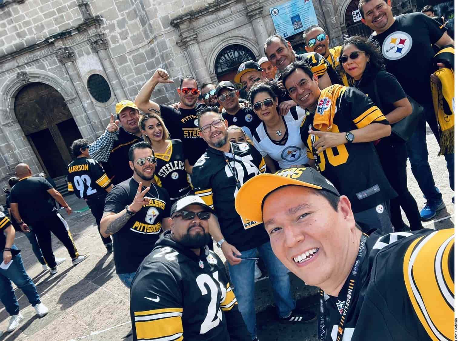 Steelers eligen a mexicano como el fan internacional del año 