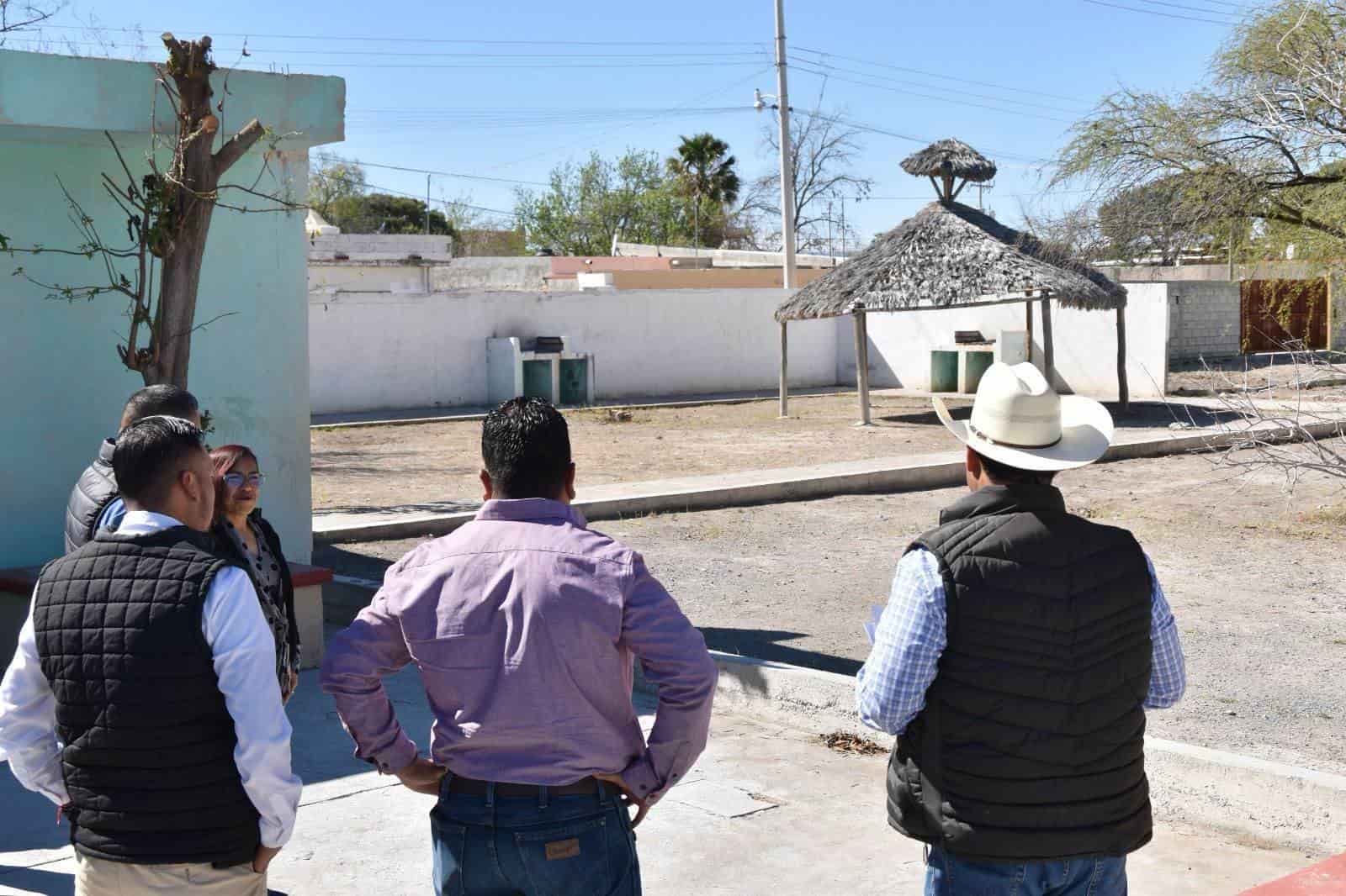 Limpian las áreas recreativas SNTE