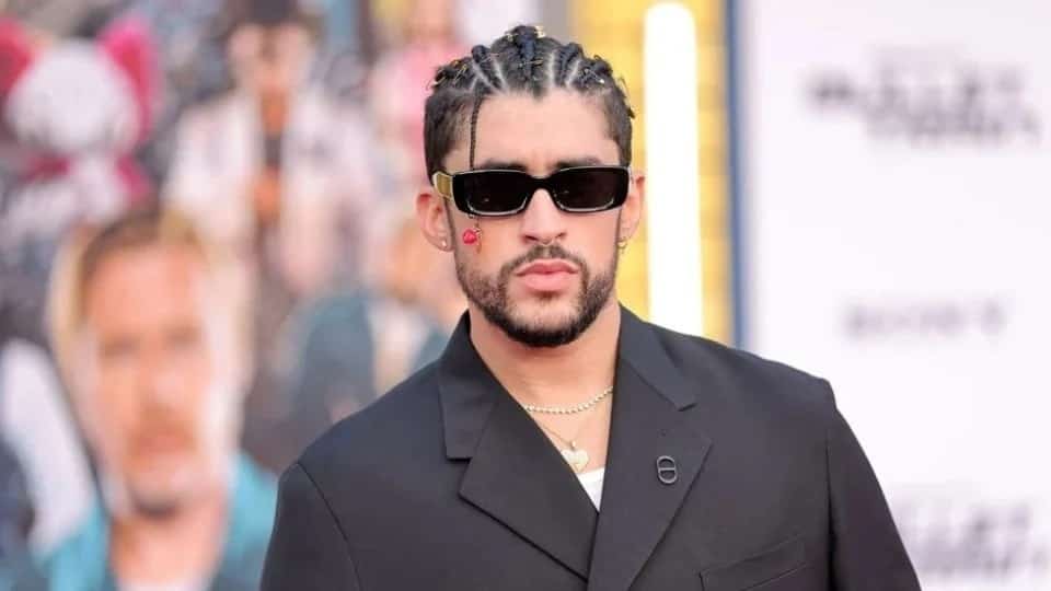 Critican a la Academia por elegir a Bad Bunny como presentador