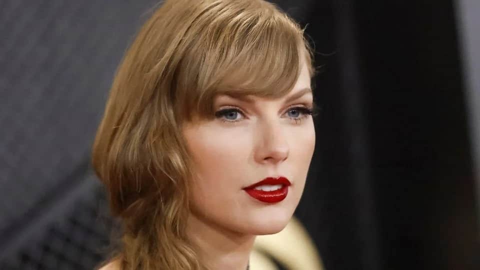 Taylor Swift celebra su primer concierto en Singapur ante 60 mil espectadores