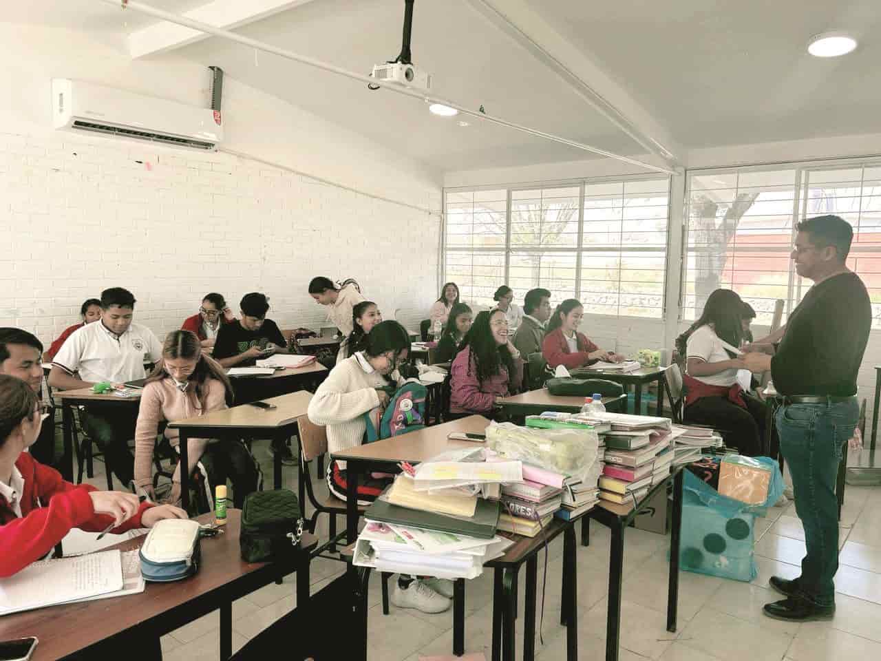 INVITA A SACAR FICHA PARA LA NORMAL DE MONCLOVA