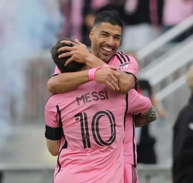 Inter Miami golea en MLS con dobletes de Messi y Luis Suárez