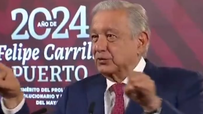 AMLO ofreció bajar deuda de Salinas Pliego con el SAT pero este se negó AMLO ofreció bajar deuda de Salinas Pliego con el SAT pero este se negó