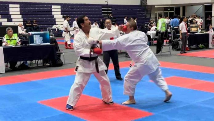 Triunfa en VII Campeonato nacional de karate