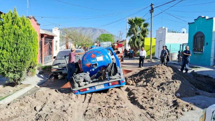 Se traga Colinas pipa de gas LP Se traga Colinas pipa de gas LP