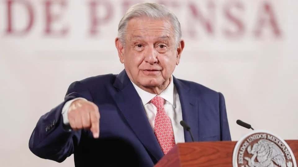 No vamos a polemizar con las iglesias: López Obrador