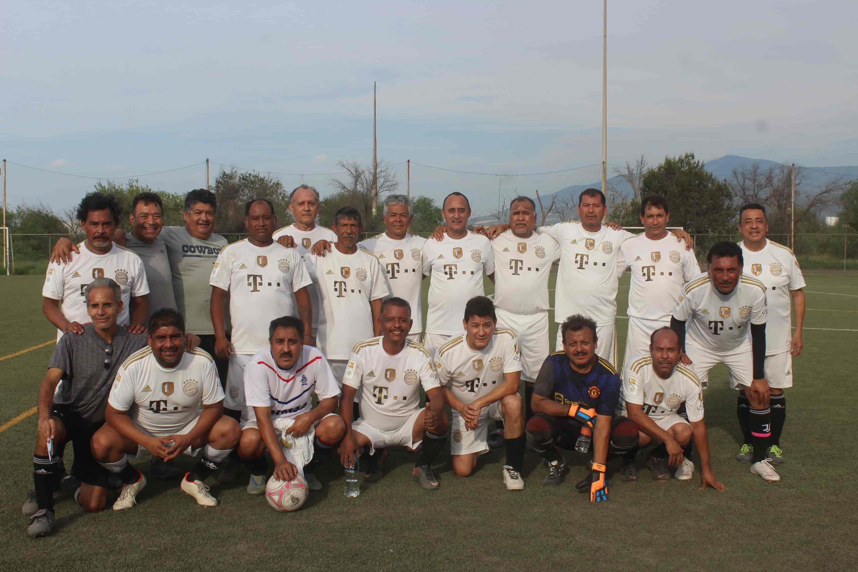 Victoria de Necaxa ante Miravalle