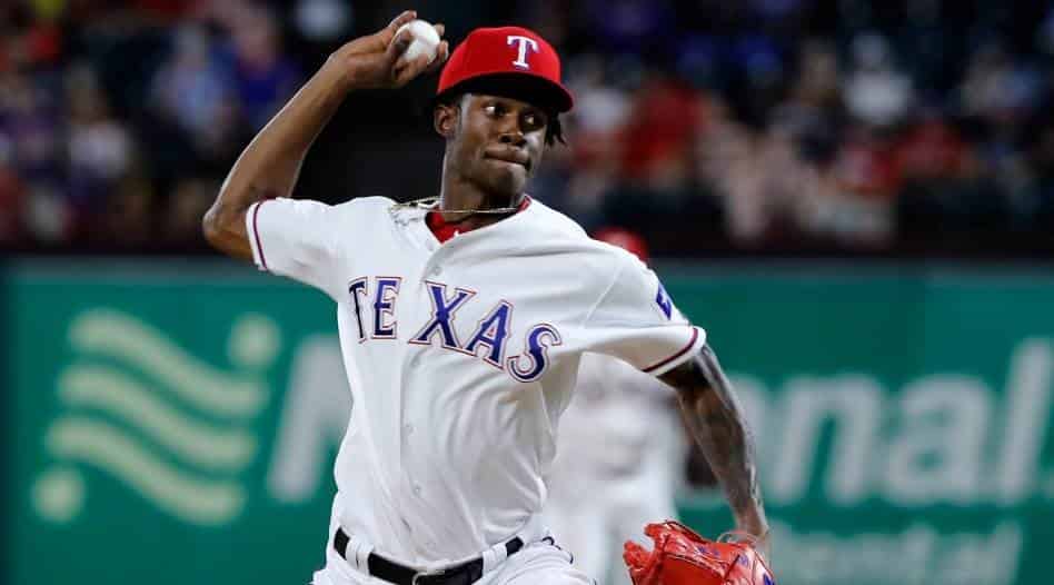 Llegó el dominicano Phillips Valdez, a Toros de Tijuana.