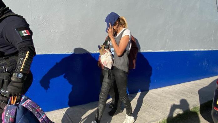 Cortan Policías vuelo a damita
