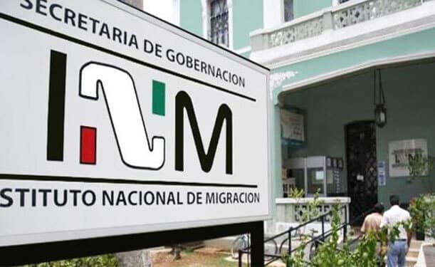 Rescatan a 270 migrantes hacinados dentro de una casa en Puebla