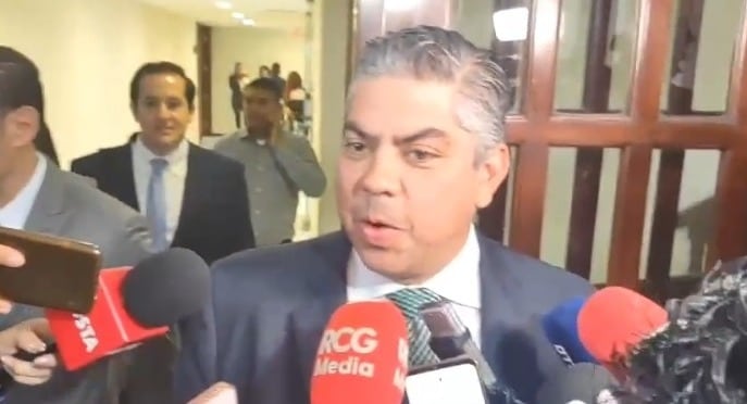 Pide Paredes parte medico de Daniel; Familia se niega