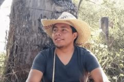 Se entregan dos policías de Guerrero involucrados en la muerte de normalista