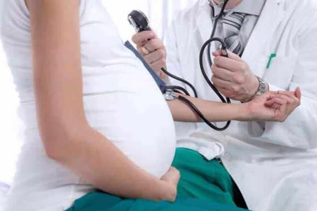 Se elevan casos de embarazadas adictas 
