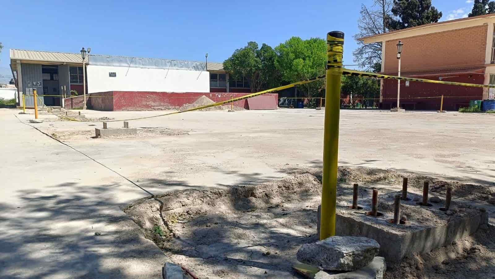 El techo estructural beneficiará a mil 100 alumnos del Cetis 46.