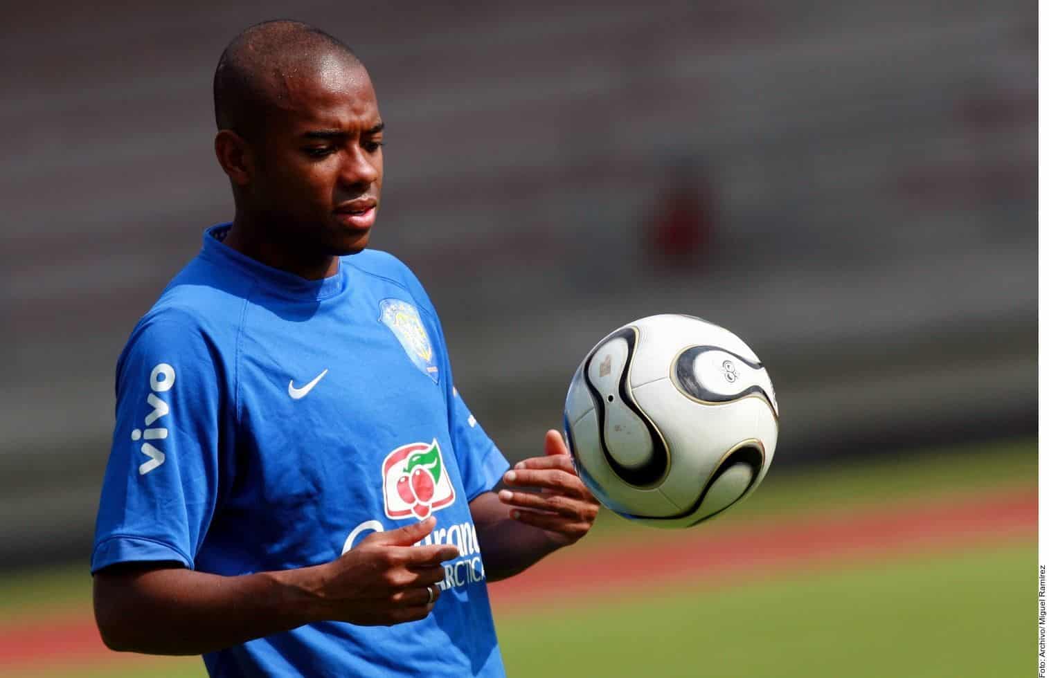 Ratifican prisión para Robinho 
