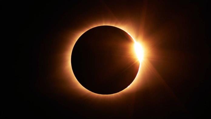 Esto recomienda la NASA para disfrutar del próximo eclipse solar