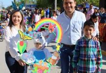 Realizan desfile de primavera 2024 en las principales calles de Allende