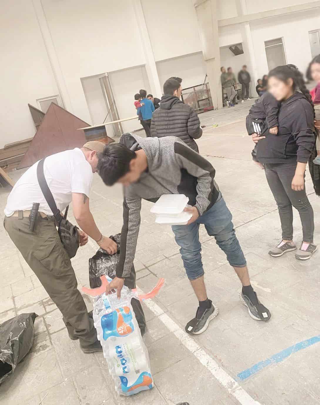Vinculan a dos por tráfico de migrantes