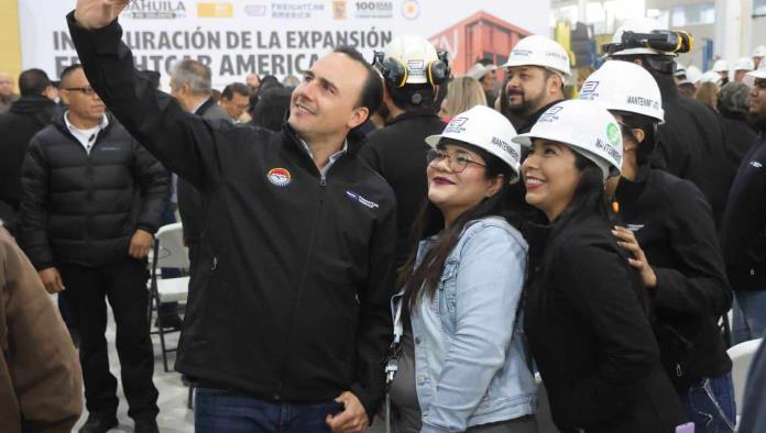 Ofrece Coahuila oportunidades laborales en todas las regiones