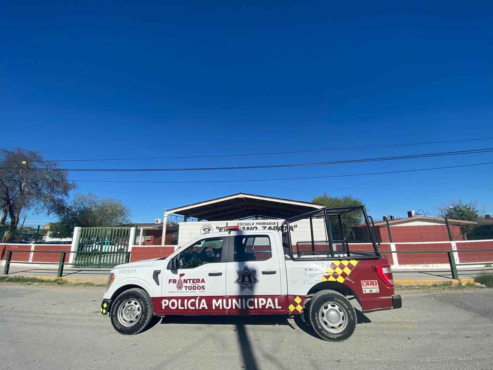 Durante el período vacacional, la dirección de Seguridad Pública refuerza acciones para evitar que las escuelas sean objeto de robos o actos vandálicos.