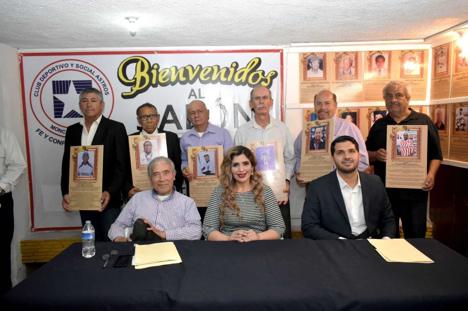 Prepara el Club Astros, entronización de 10 deportistas de antaño.