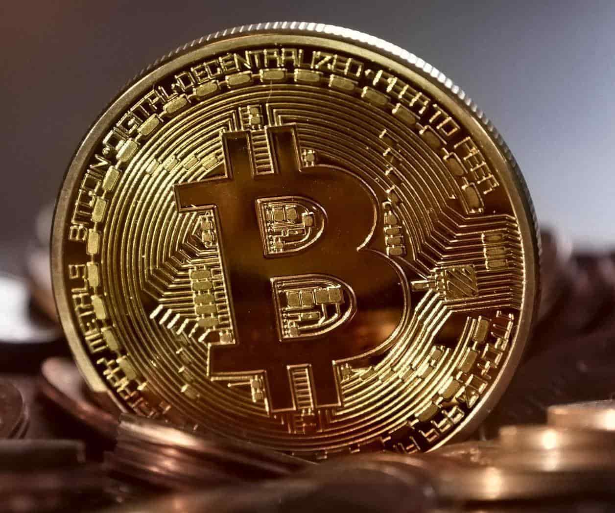 Sentencia a 25 años de prisión por fraude  a multimillonario de las criptomonedas