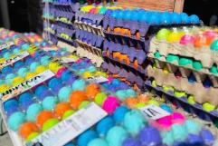 Tradición de Semana Santa: Venta de Piñatas y Canastas para Pascua