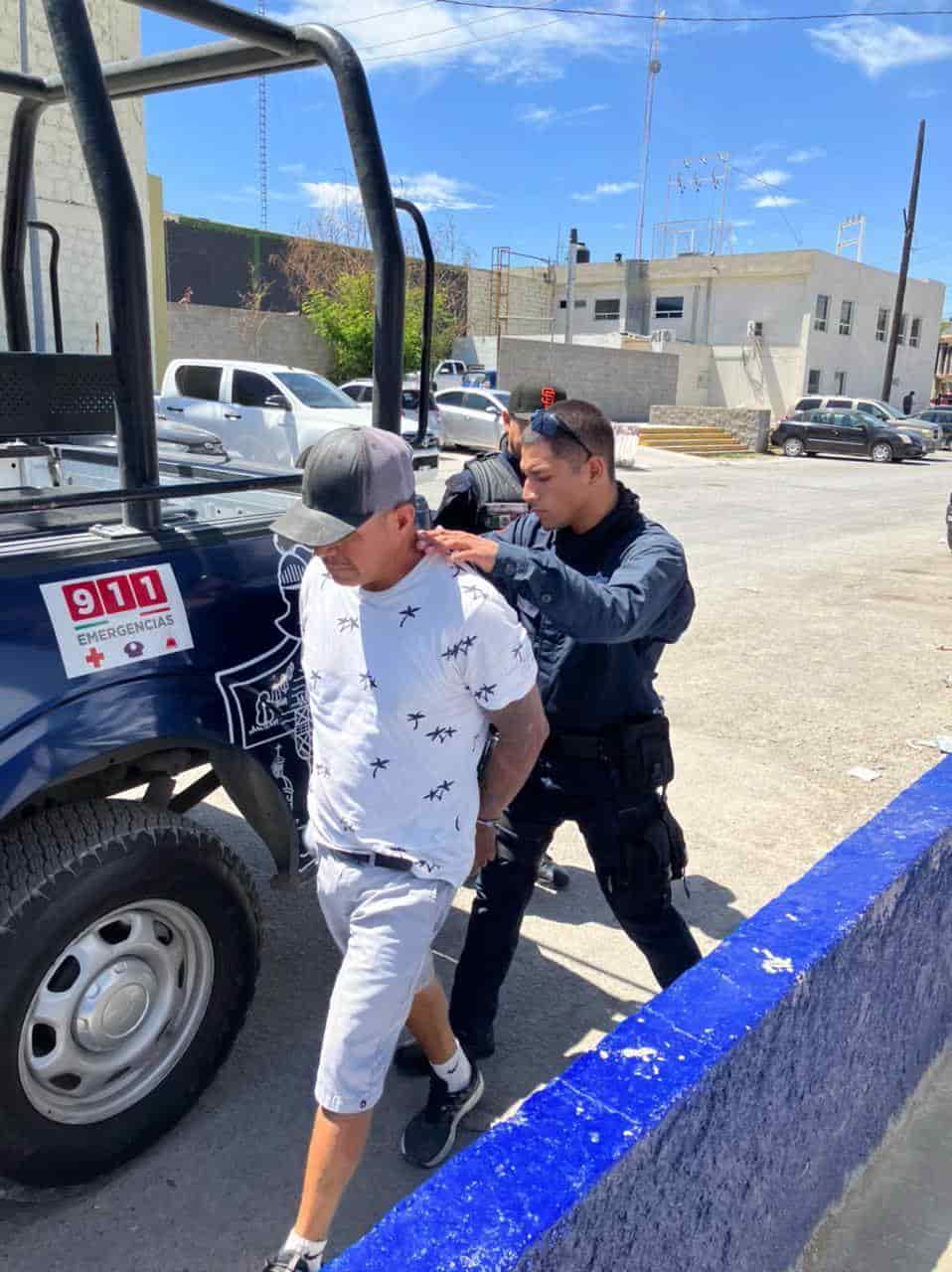 Encierran a lavacoches