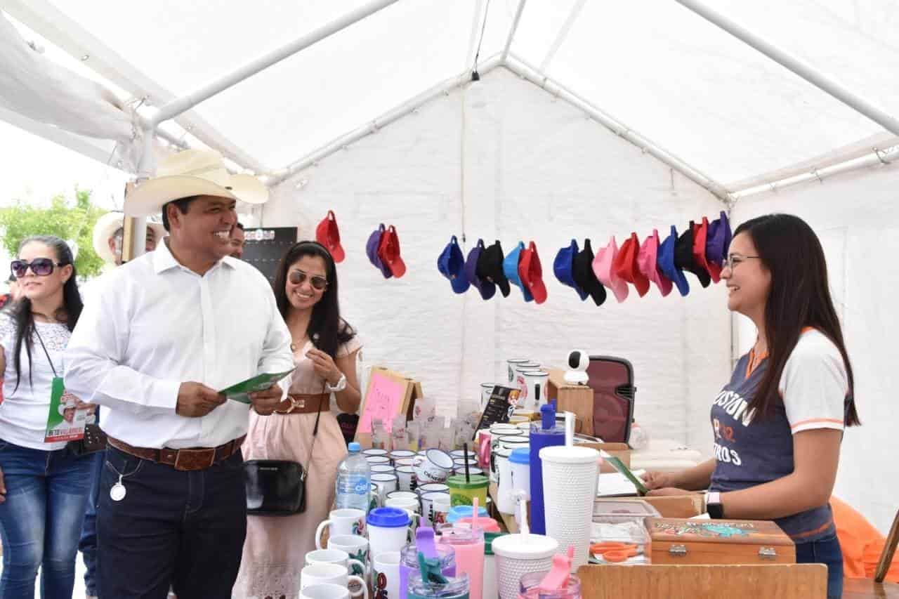 Pide Beto Villarreal voto de confianza
