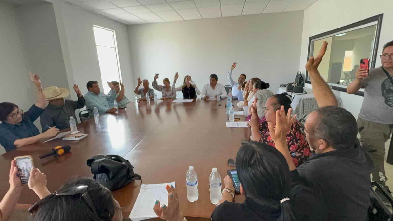 Por unanimidad aprueban regidores derogar cobro de agua y basura.