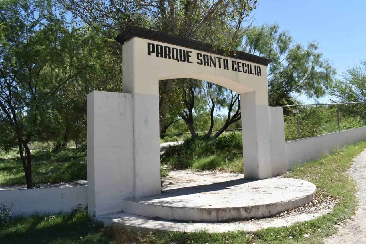 Desde hace tres años y poco a poco, el Parque Santa Cecilia ha perdido el vital líquido.