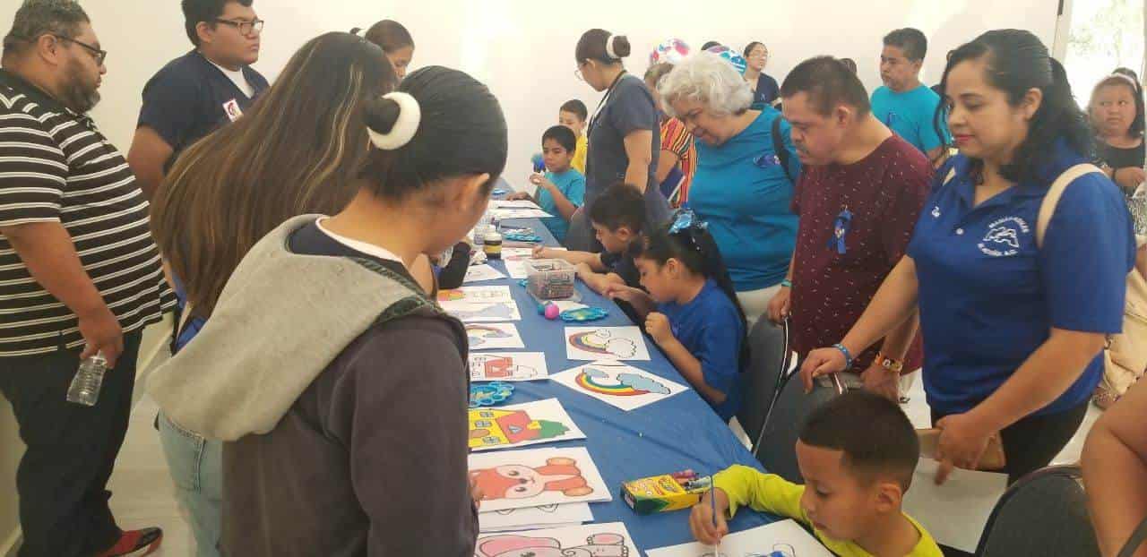 En el Día Mundial del Autismo, Feria Azul Promueve la Inclusión y Sensibilización