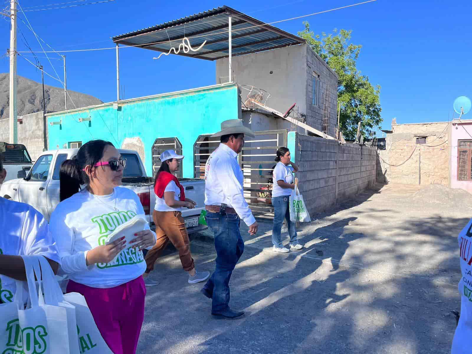 Recibe Beto apoyo del  seccional 113