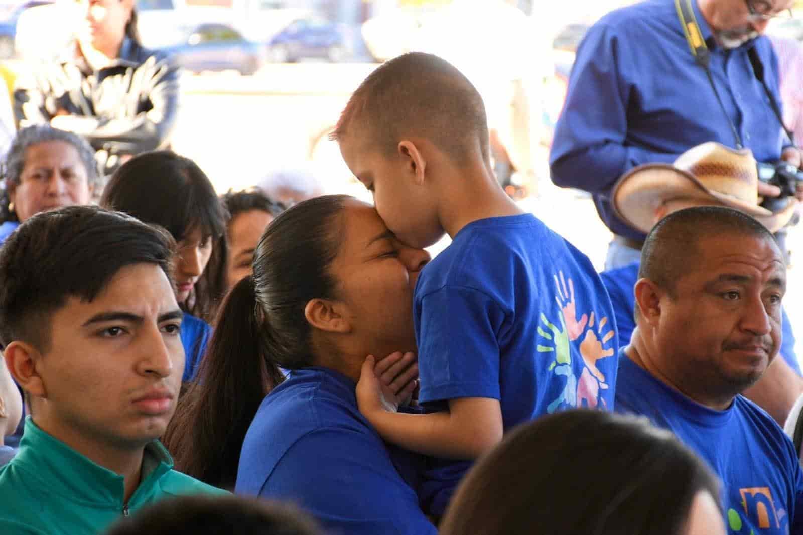 Conmemoran Día mundial del Autismo
