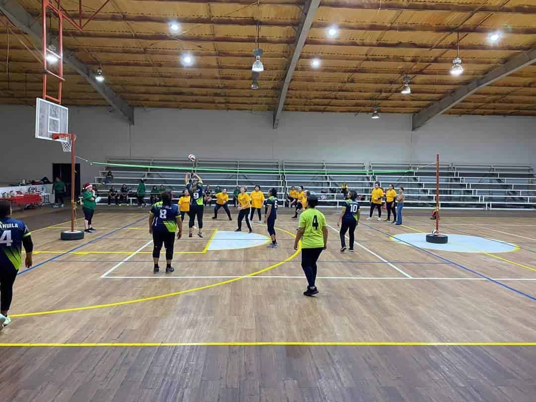 Inician Nuevos Torneos de "Voleibol y Cachibol" en Sabinas