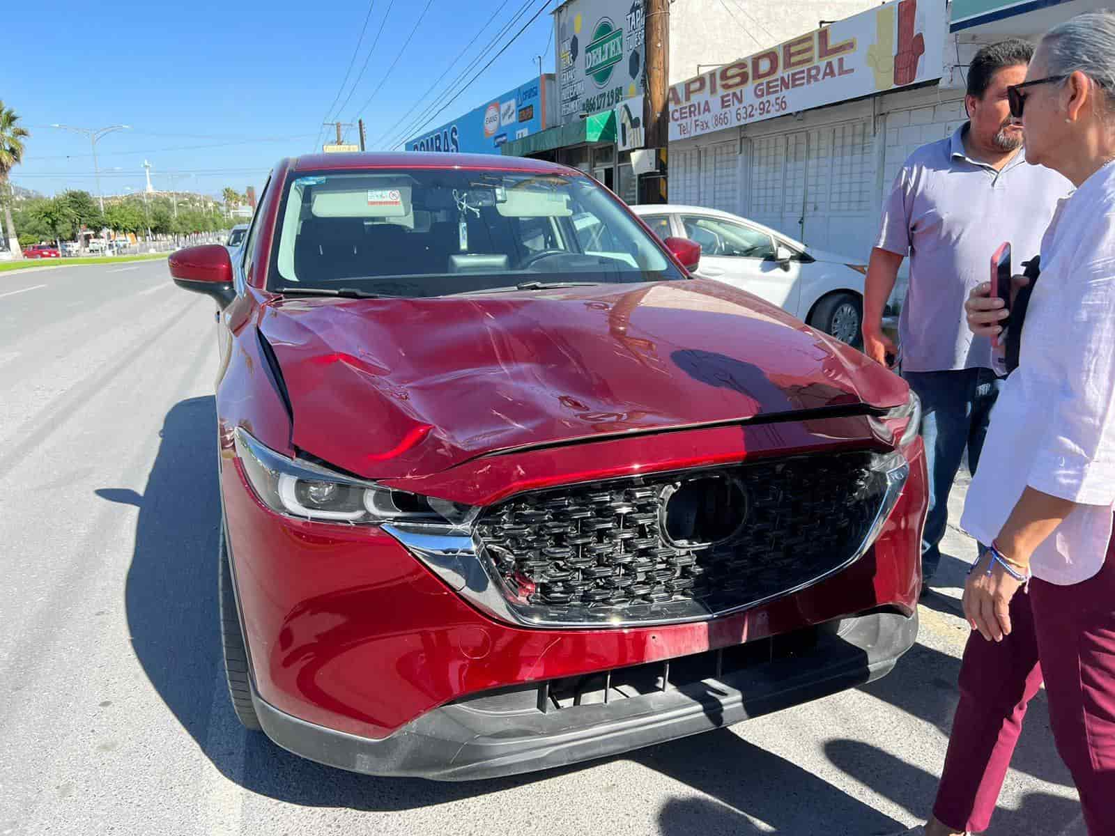 Embiste a hombre en el blvd. Madero