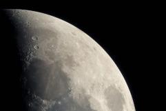 Nasa capta raro objeto en la órbita de la luna, ¿Qué es?