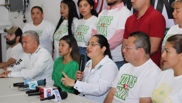 Candidata de Nava realizó conferencia de prensa