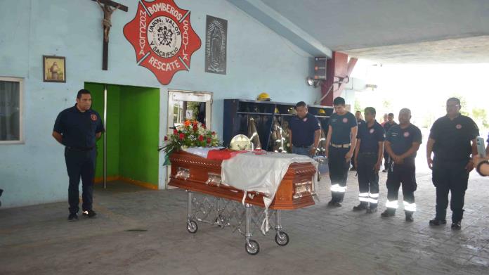 Despiden a Bombero Tabasqueño