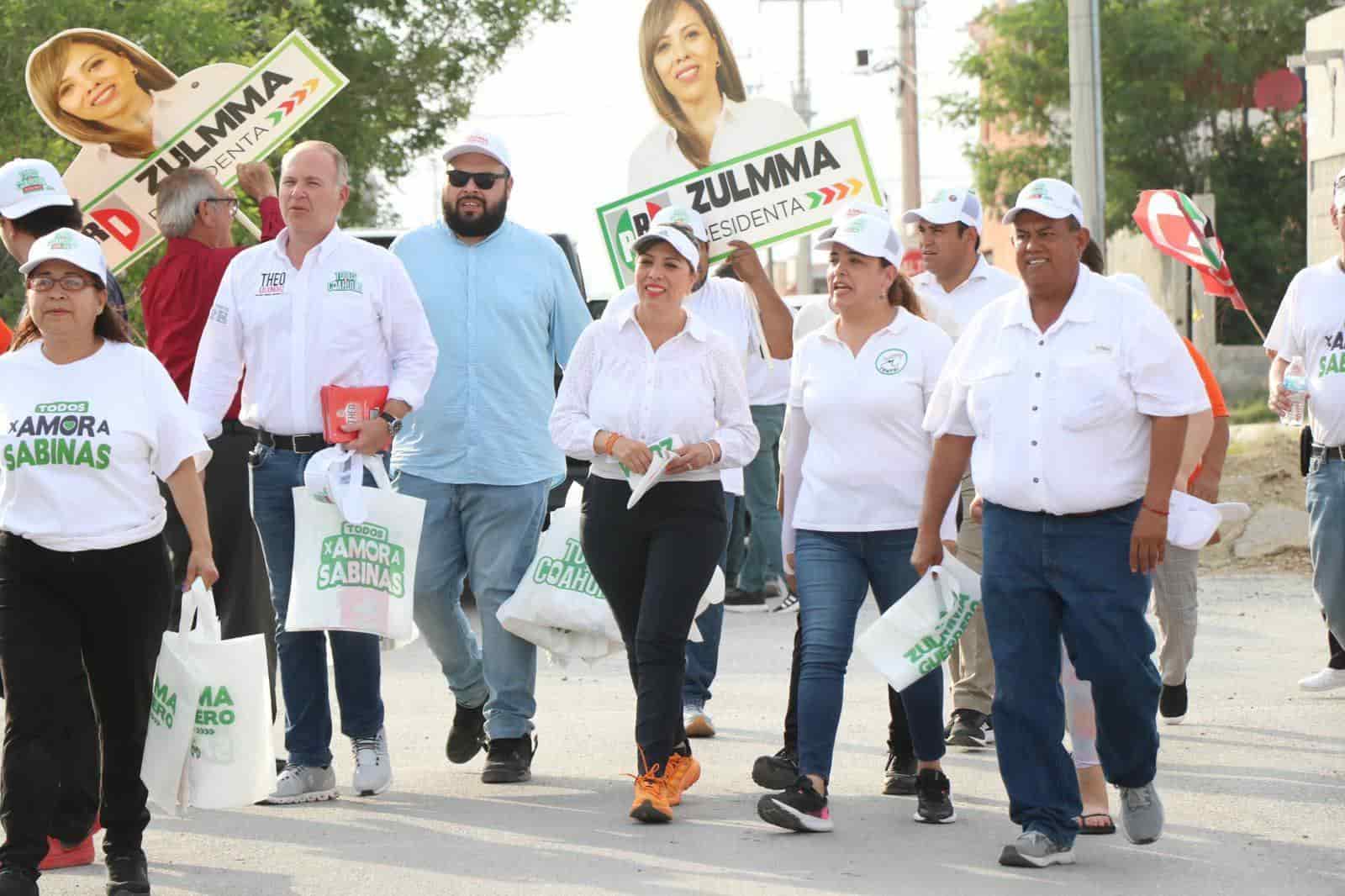 Sigue fuerte la campaña de Zulmma en Sabinas.