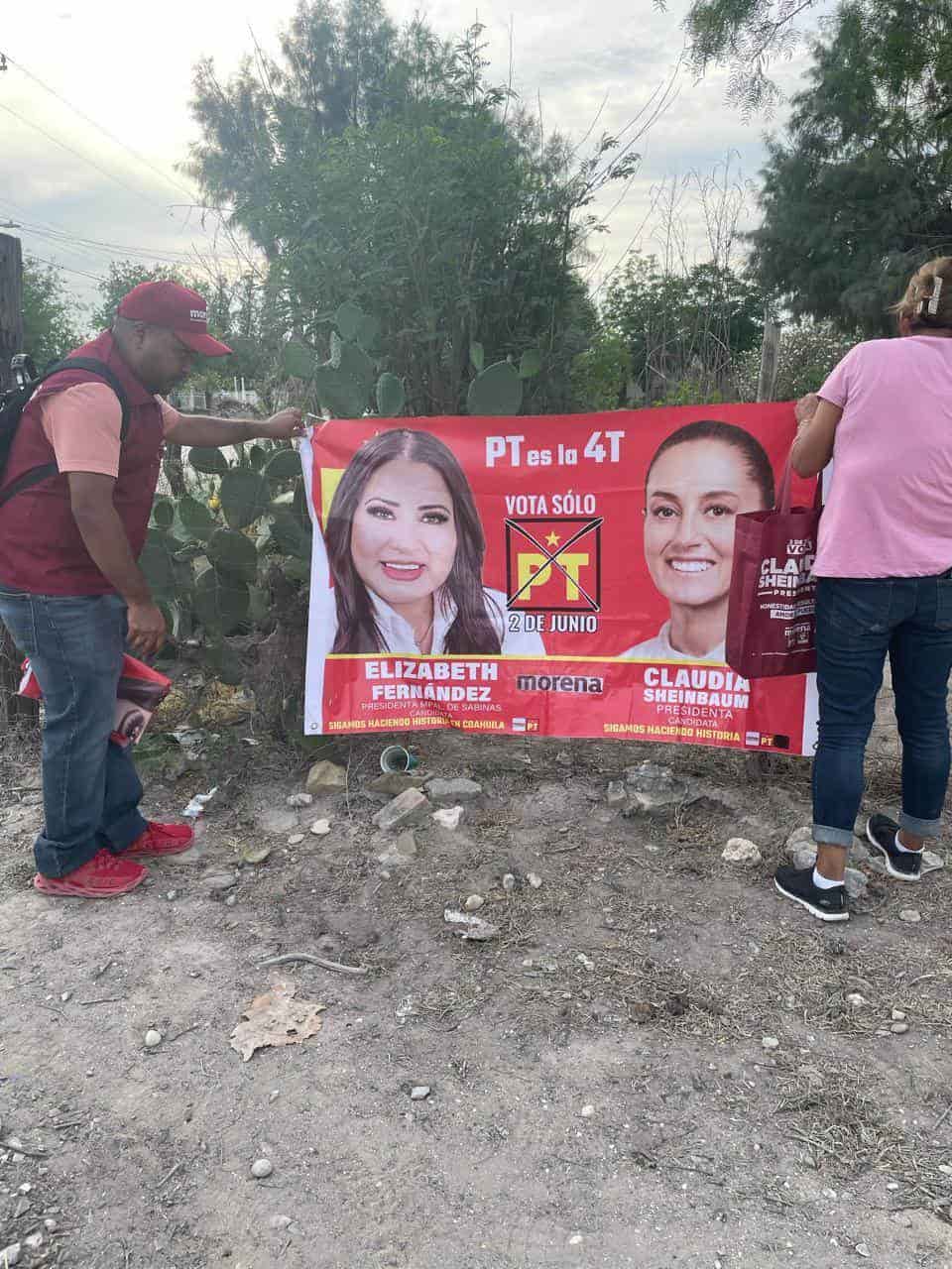 Elizabeth Fernández continúa fuerte con su campaña en Sabinas.