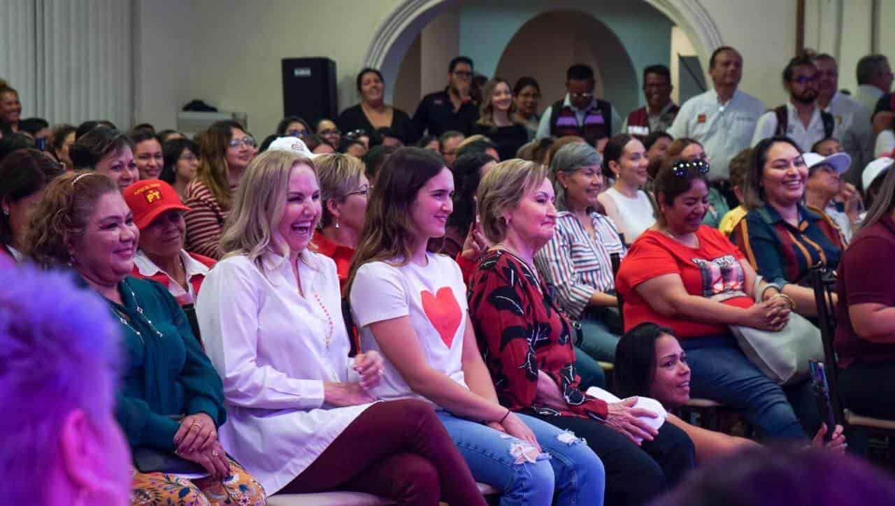 Realiza Jacobo evento Mujeres por México