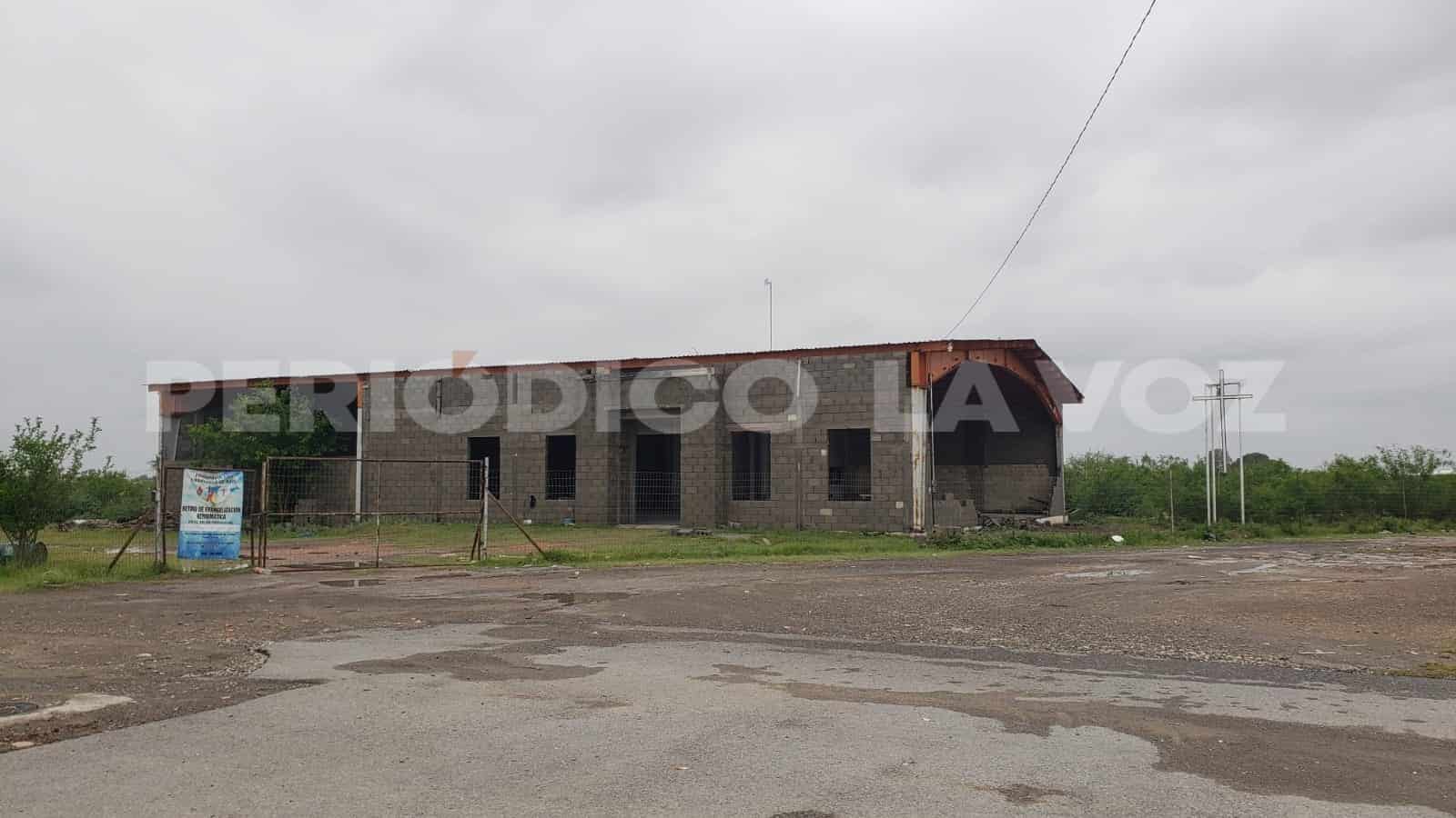 Capilla Una Obra Mal Hecha: Párroco Mariano Carrillo