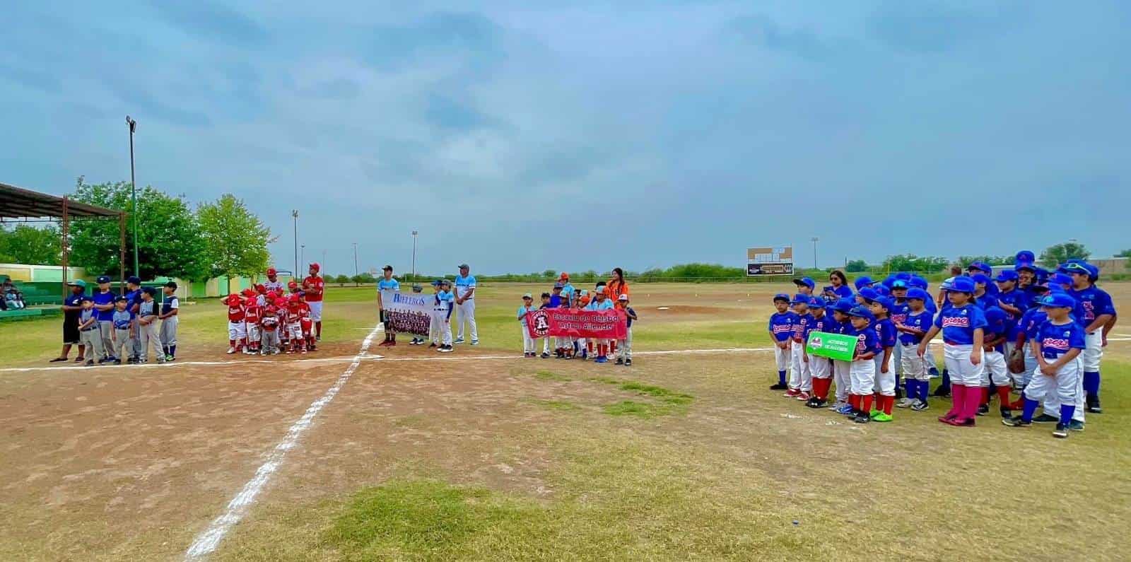 Inauguración de la Liga Intermunicipal Infantil y Juvenil de Béisbol en Allende