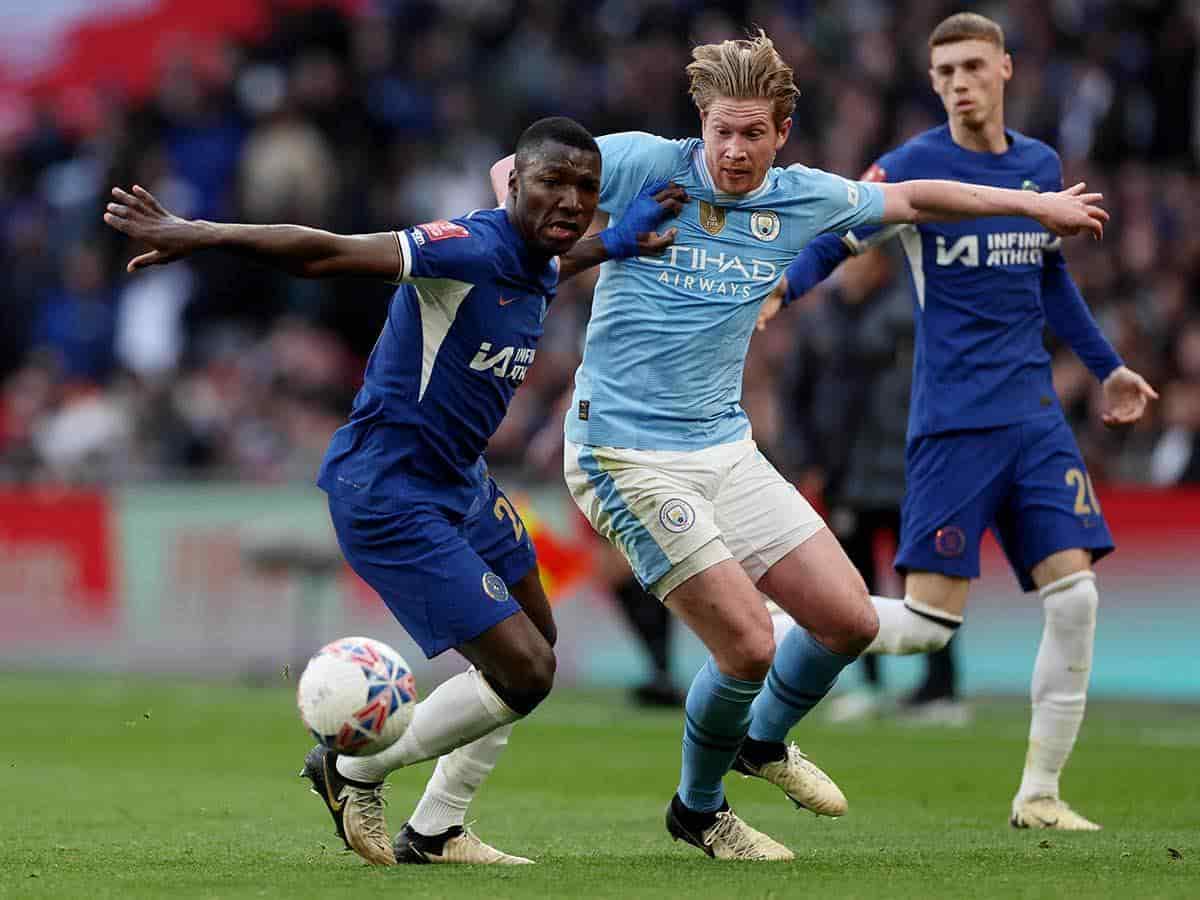 Manchester City se recupera de la resaca; a la final de la FA Cup.